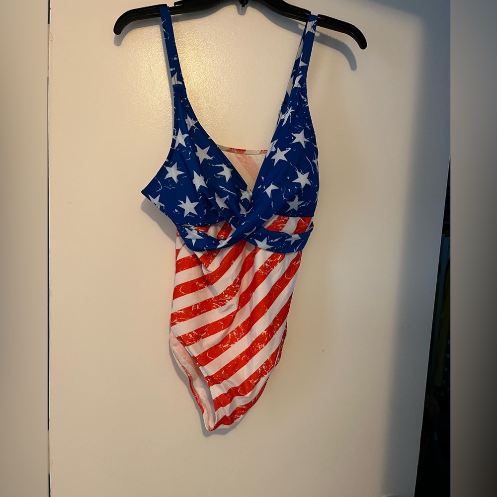 Brand new Bathing Suit never worn Size XL